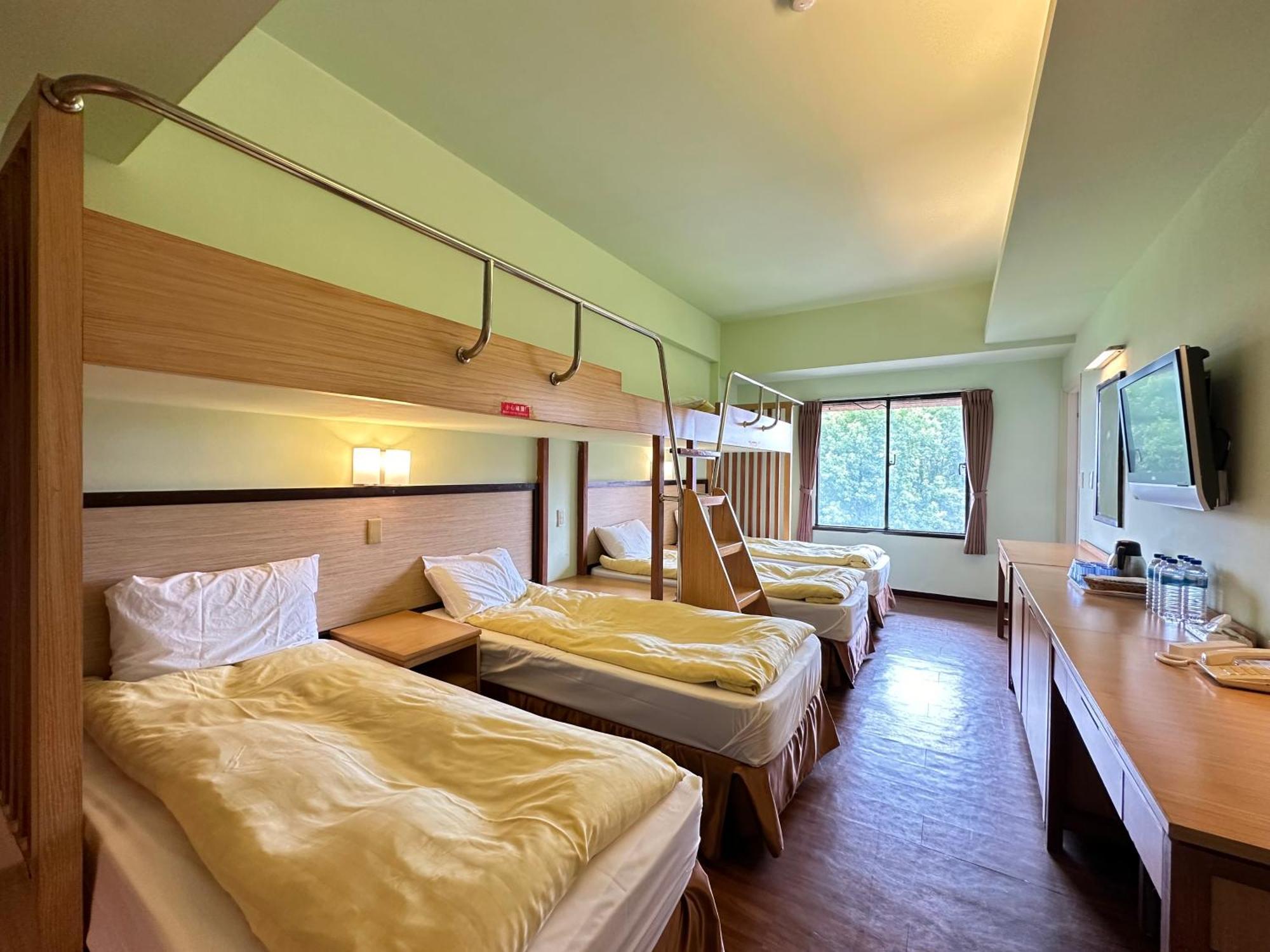 Chientan Youth Hotel Тайбэй Экстерьер фото