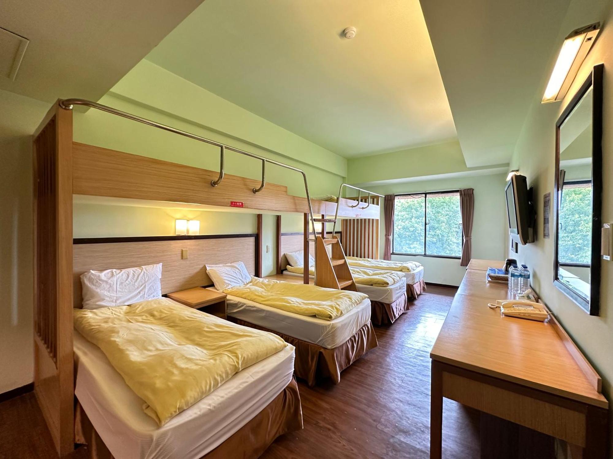 Chientan Youth Hotel Тайбэй Экстерьер фото