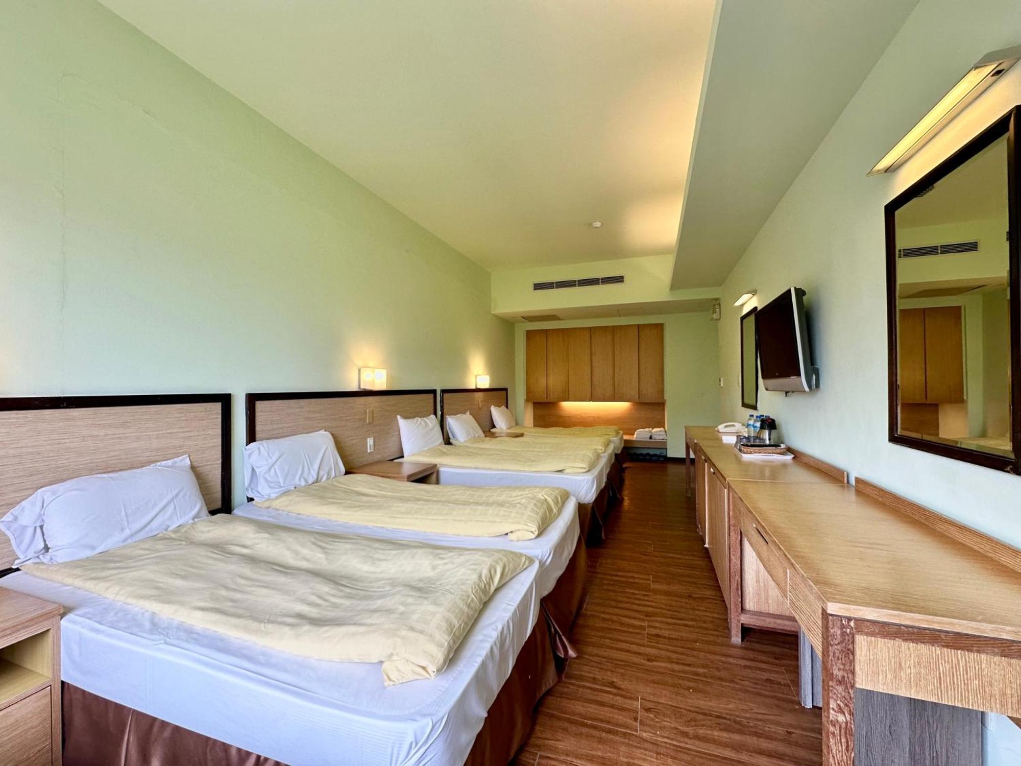 Chientan Youth Hotel Тайбэй Экстерьер фото