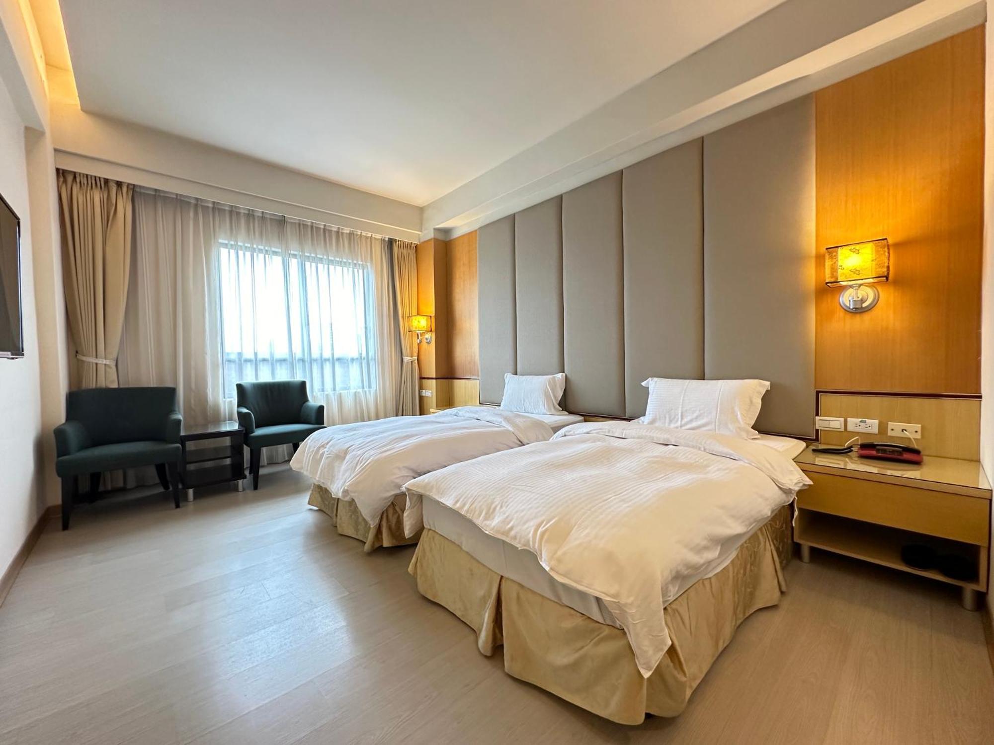 Chientan Youth Hotel Тайбэй Экстерьер фото