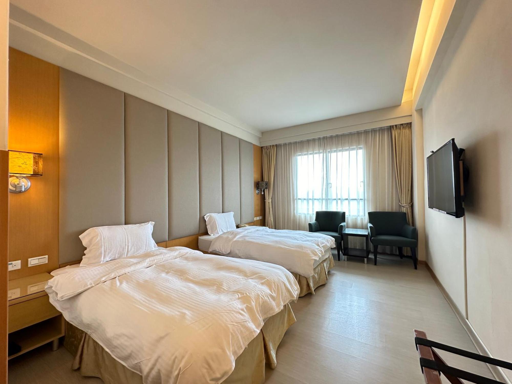 Chientan Youth Hotel Тайбэй Экстерьер фото